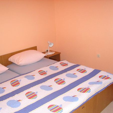 Apartments Mara Trogir Eksteriør bilde