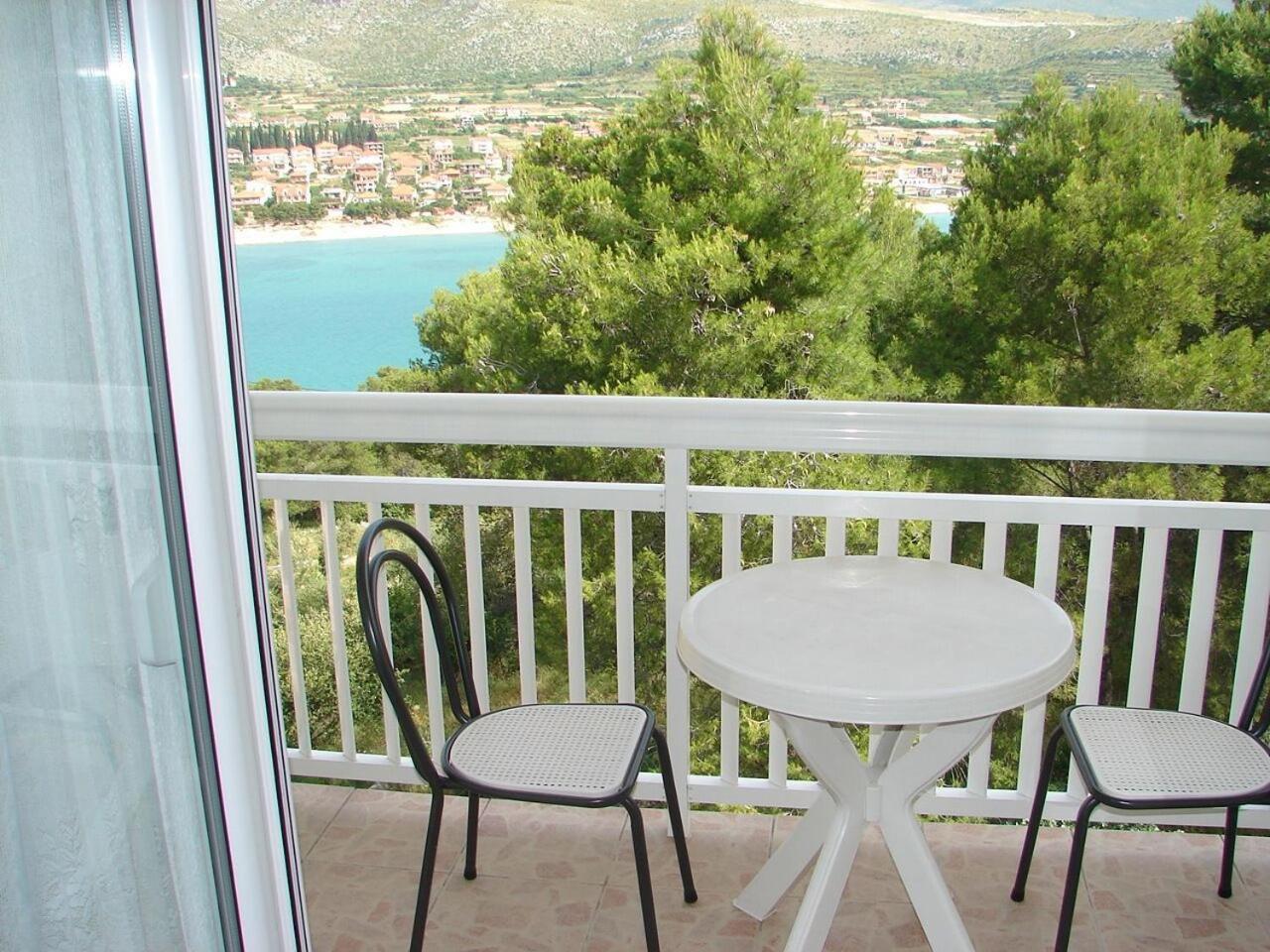 Apartments Mara Trogir Eksteriør bilde